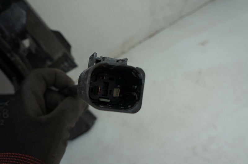 BMW 1 / 2 / 3 / 4 SERIES F20/F21/F22/F30 RADIATOR COOLING FAN ASSEMBLY - B02-34