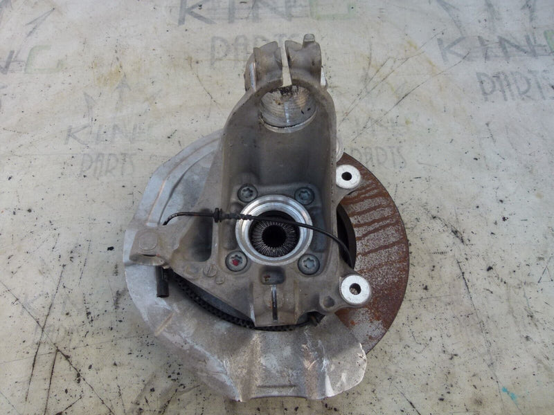 MINI COUNTRYMAN F60 2017-20 FRONT LEFT WHEEL BEARING HUB GENUINE 6876645