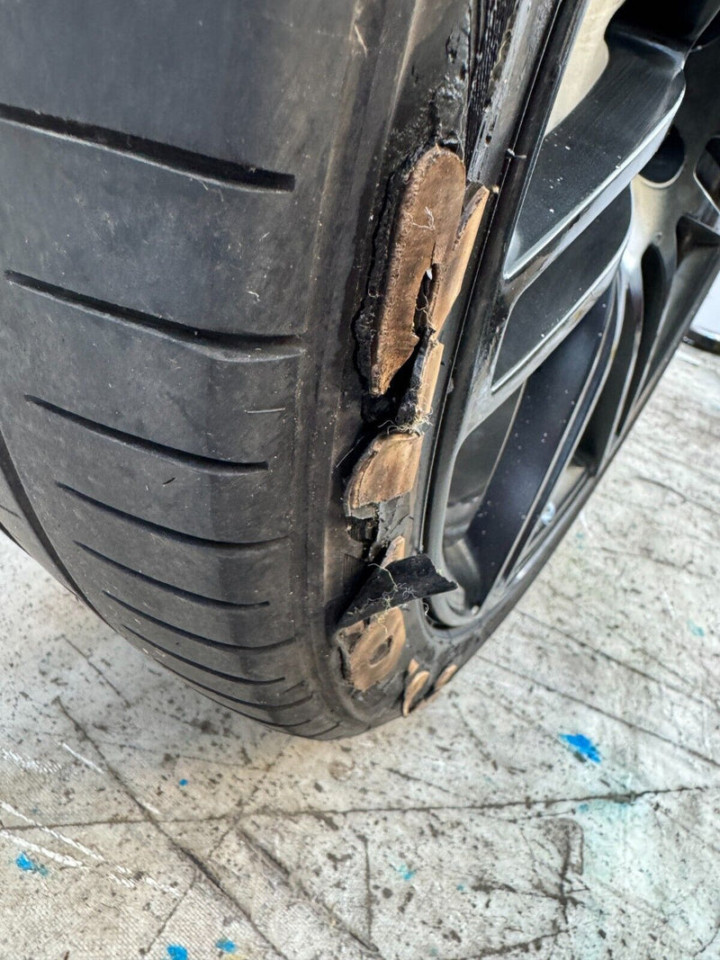 AUDI A8 D3 4H GENUINE ALLOY WHEEL RIM 20' 9Jx20H2 ET37 & TYRE 265/35 R20