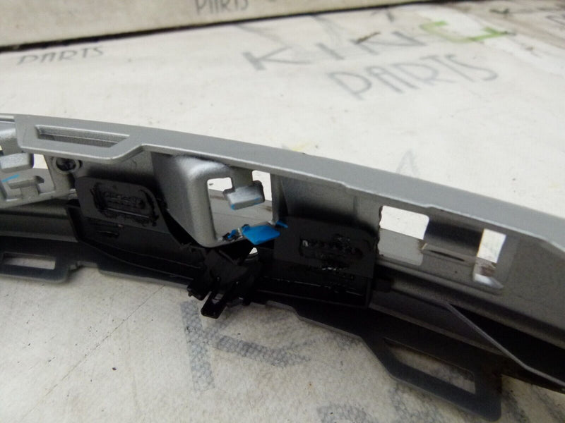 AUDI E-TRON 2018-ON REAR BUMPER TRIM MOULDING TRIM GENUINE 4KE807833