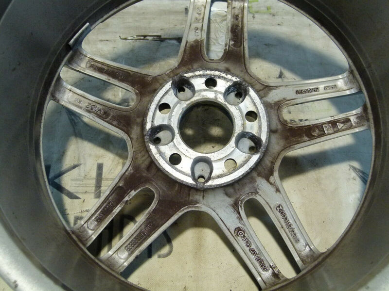 MERCEDES W176 AMG GENUINE ALLOY WHEEL RIM 18" 7.5Jx18CH ET52 A1764010700