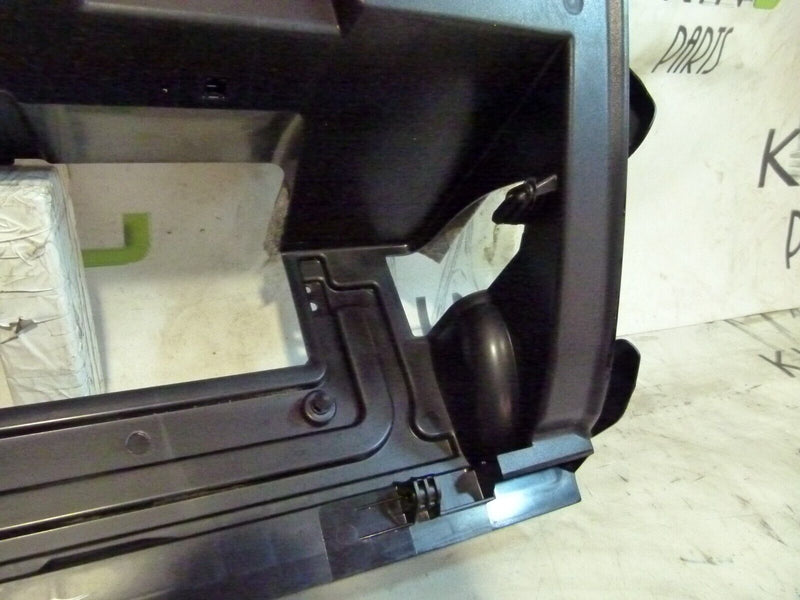 RANGE ROVER SPORT 13-17 GLOVEBOX HOUSING GENUINE L4946686 RHD674156