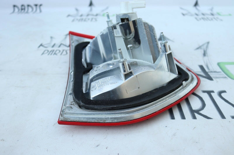 CITROEN C4 PICASSO 2007-2010 RIGHT DRIVER SIDE REAR LIGHT LAMP 9653547677
