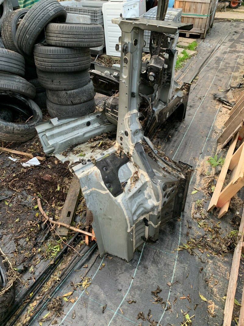 RENAULT CAPTUR MK II (JB/JE) 2020-2022 FRONT LEFT FLITCH CUT POST QUARTER