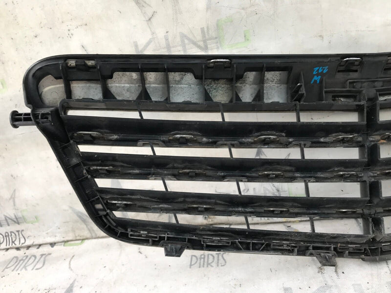 MERCEDES E CLASS W212 2009-2012 FRONT BUMPER GRILLE GENUINE A2128801083