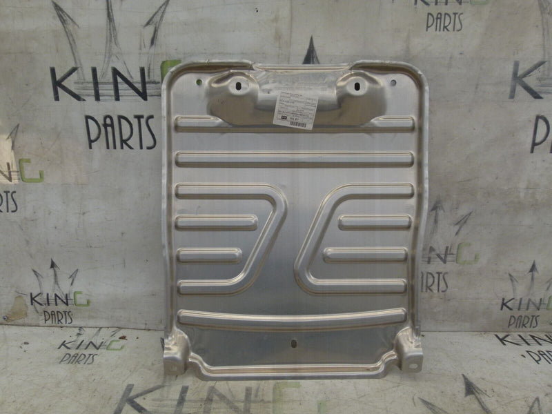 VW AUDI SEAT SKODA UNDER BODY ENGINE COVER TRAY GENUINE 5QA825230