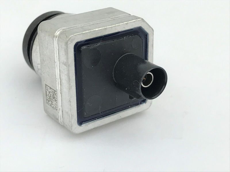 MERCEDES CLS W257 C257 *NEW GENUINE FRONT BUMPER GRILL VIEW CAMERA A0009055912