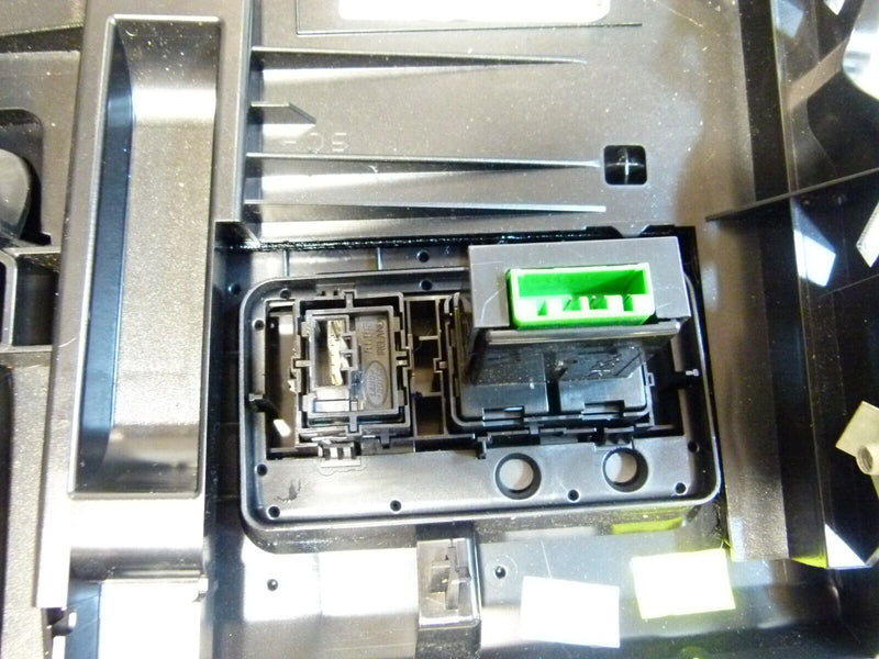 RANGE ROVER SPORT 13-17 GLOVEBOX FLAP COVER GENUINE A65TT2500