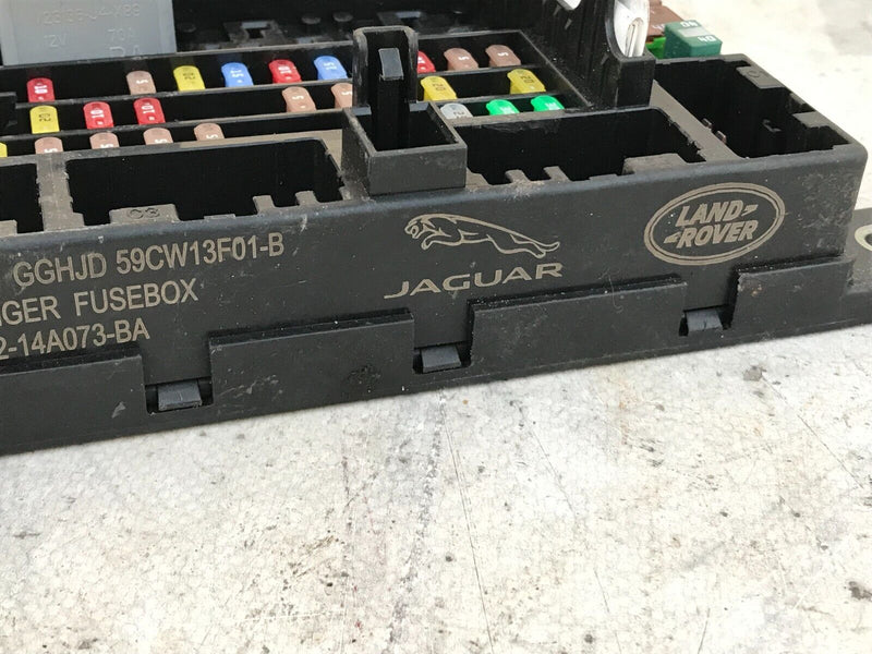 RANGE ROVER EVOQUE L551 PHEV 1.5 PETROL GENUINE FRONT FUSE BOX K8D2-14A073-BA