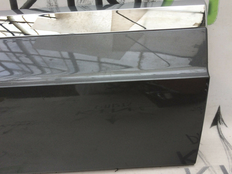 VW TOUAREG CR 7 MK3 2018> REAR DOOR PANEL RIGHT SIDE TRIM MOULDING 760854950