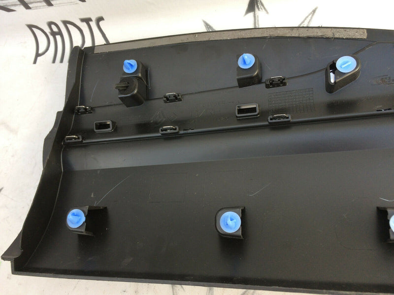 RENAULT KADJAR 2015-ON REAR DOOR PANEL RIGHT SIDE TRIM MOULDING 828761958R