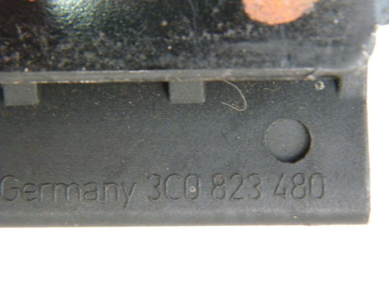 VW PASSAT B6 3C 2005-2010 FRONT HOOD BONNET CATCH LOCK LATCH MECHANISM 3C0823480