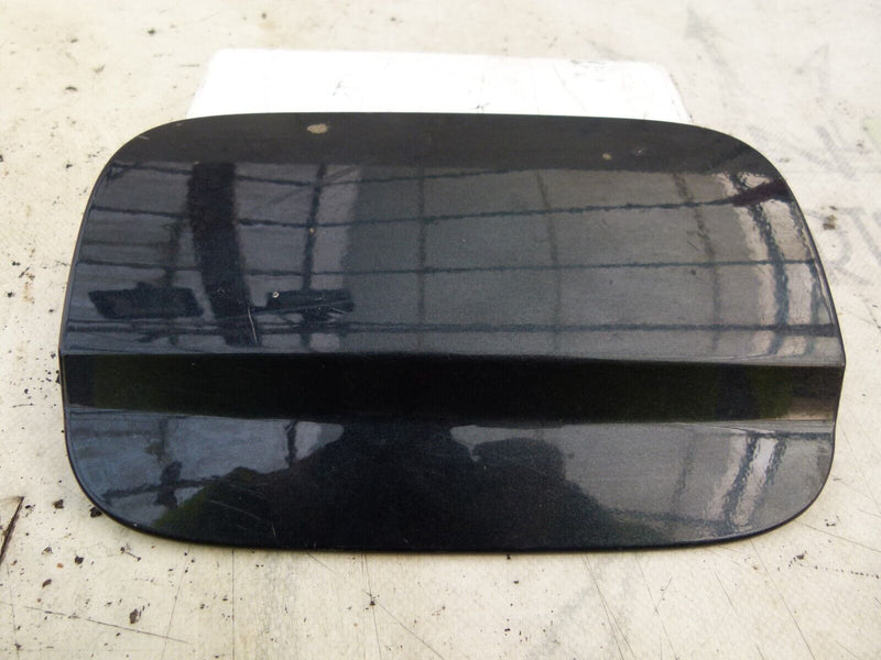 MERCEDES C W204 2007-2011 FUEL FILLER FLAP COVER GENUINE A2047540009