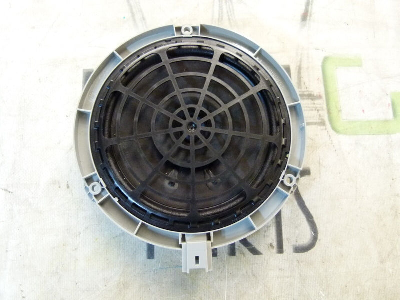 PEUGEOT 308 SW ESTATE 2017-21 REAR RIGHT SIDE O/S DOOR SPEAKER 9803506380