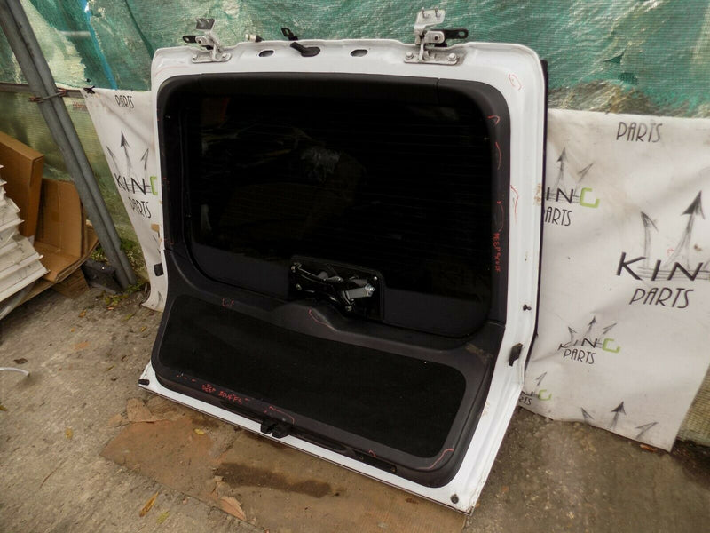 RANGE ROVER  SPORT L320 HSE TAILGATE BOOTLID WHITE COMPLETE 2010-2013