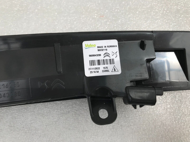 VAUXHALL CORSA F 2019-2023 REAR LIGHT LED STOP THIRD BRAKE LIGHT 9830216280