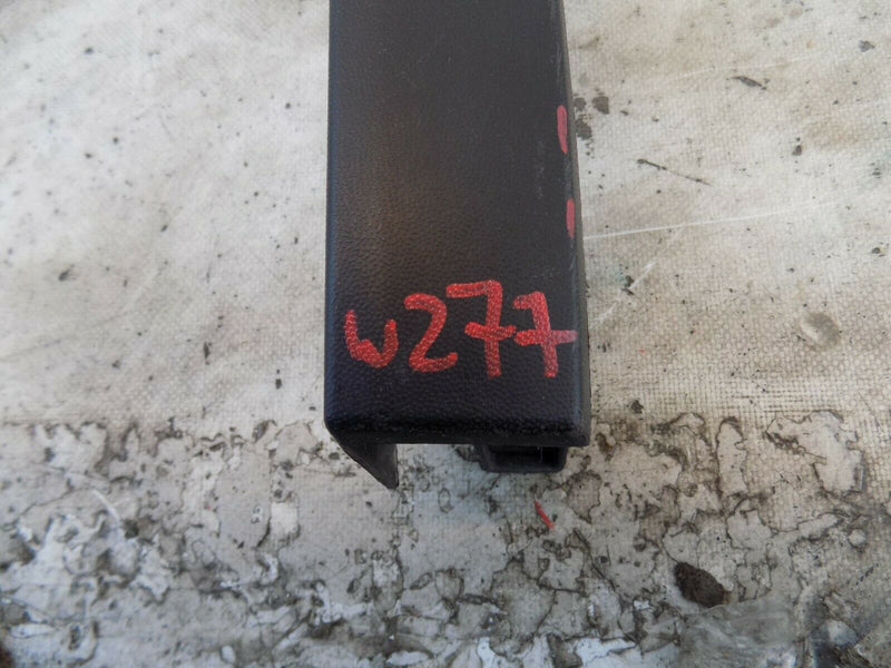 VW TIGUAN 2017-ON  FRONT WING WHEEL ARCH MOULD RIGHT DRIVE RSIDE 5NA854732