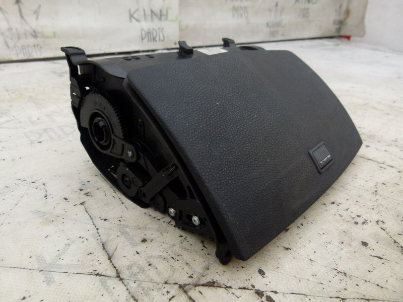 MERCEDES C W204 2007-2011 NAVI RADIO DISPLAY SCREEN GENUINE A2046801231