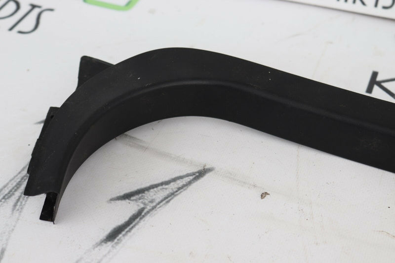 FORD FOCUS MKIII 2011-2018 5DR FRONT RIGHT DOOR WINDOW TRIM PANEL BM51A201A18AEW