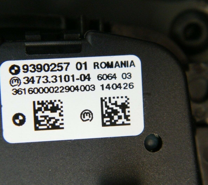 MINI ONE/ S/ COOPER F55/56/57 2014-ON FRONT RIGHT PANEL WITH HEADLIGHT CONTROL