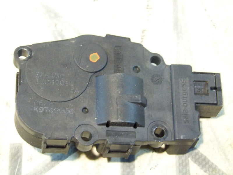 AUDI A4 HEATER BLOWER AIR VENT ACTUATOR GENUINE K9749006