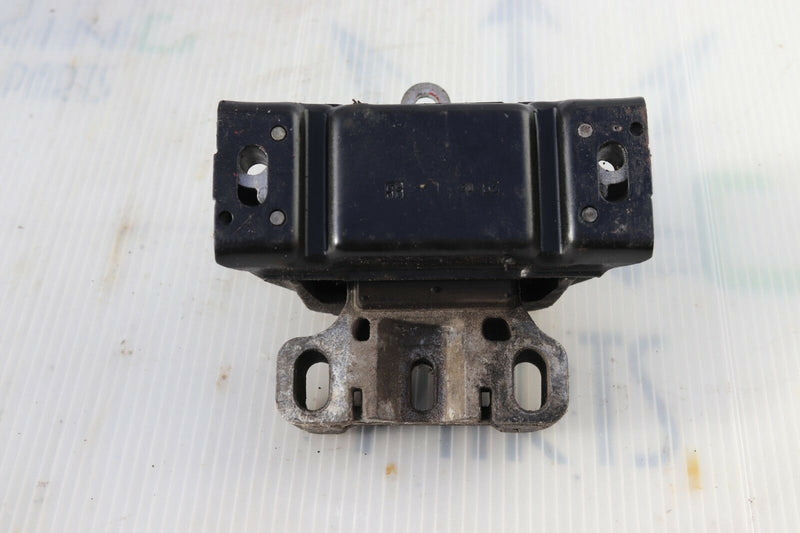 VW PASSAT B6/ OCTAVIA 1996-2010 LEFT SIDE ENGINE GEARBOX MOUNT 1K0199555 *3