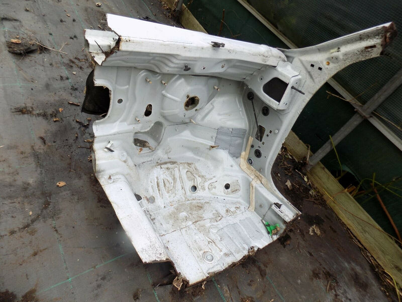 AUDI A3 8V 2014-2018 FRONT RIGHT FLITCH CUT A POST QUARTER