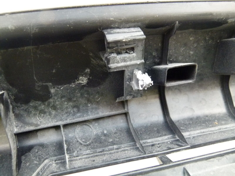 AUDI A1 GB S-LINE 2018-ON BOOT LID LOCK PANEL TRIM GENUINE 82A863471
