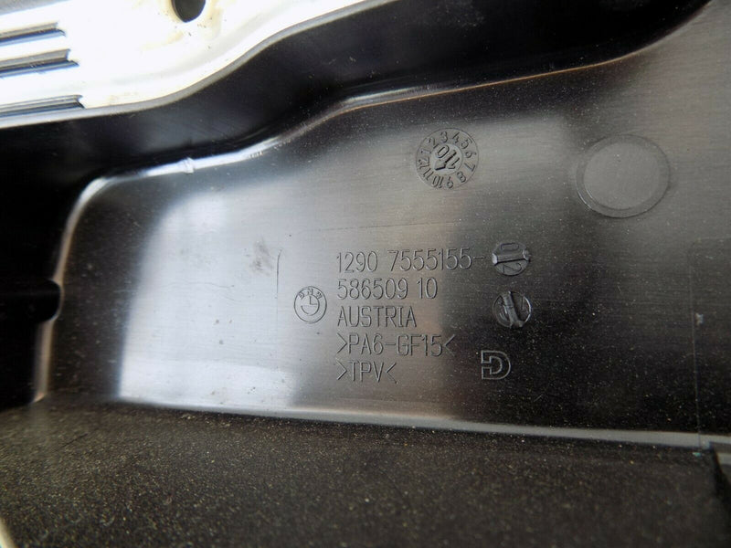 BMW 5 SERIES  F10 F11  FUSE RELAY BOX  GENUINE 7555155 586509 10