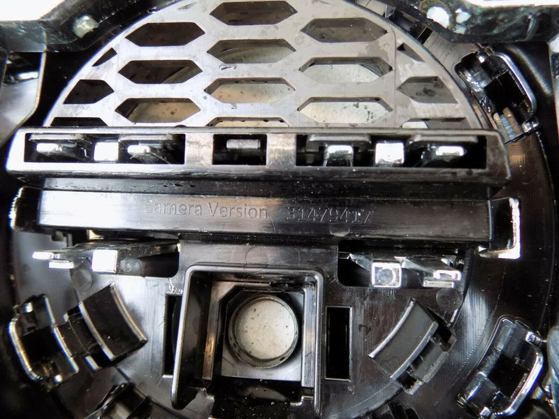 2019 VOLVO XC40 FRONT BUMPER GRILL GENUINE 3149417
