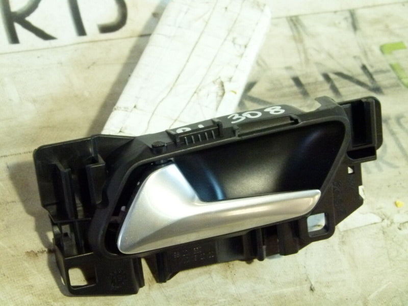 PEUGEOT 308 SW ESTATE 2017-21 REAR LEFT SIDE INTERIOR DOOR HANDLE 98201553W