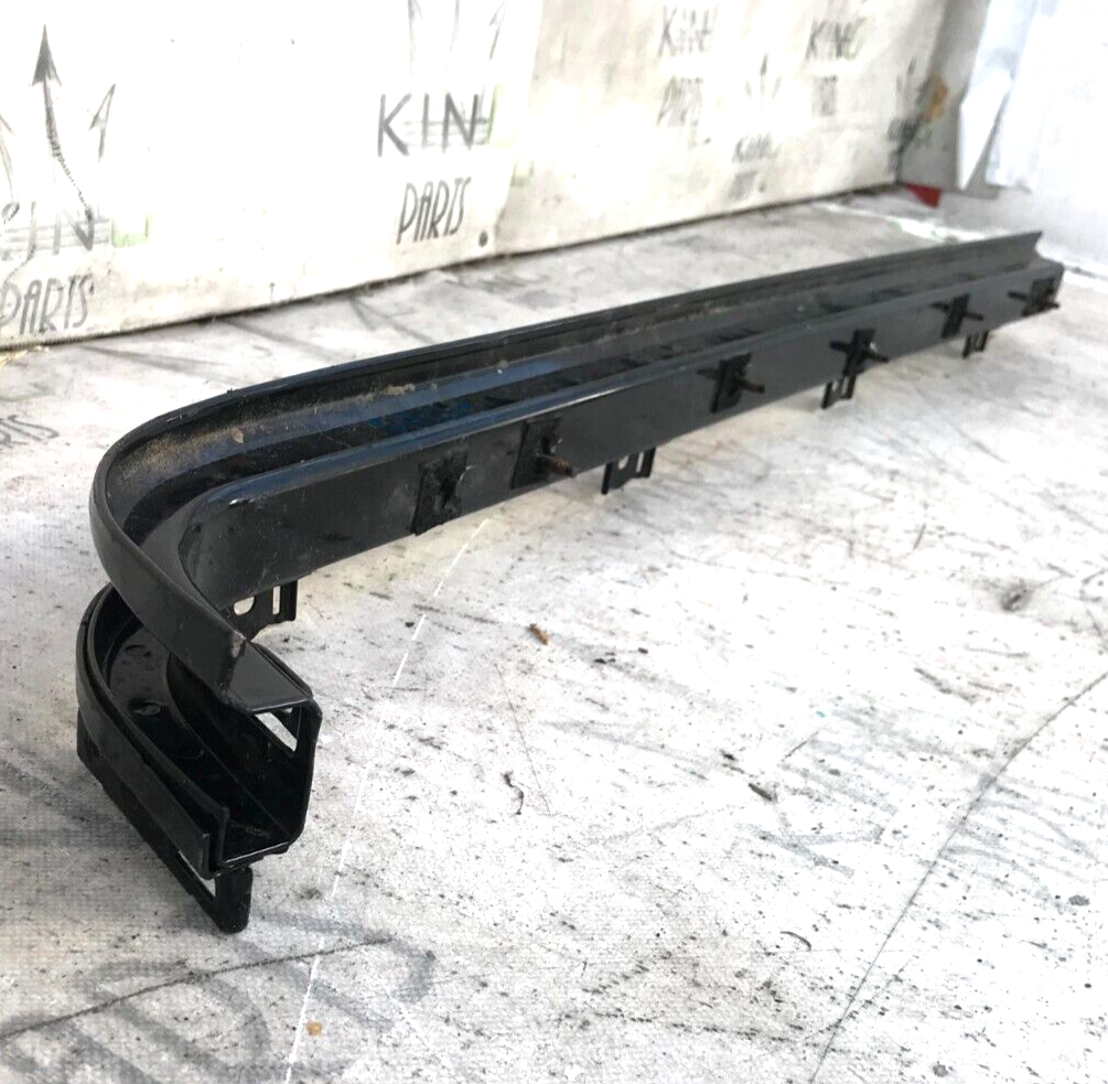 FORD TRANSIT CUSTOM 12-22 LEFT SLIDING DOOR RAIL RUNNER. ROLLER HINGE