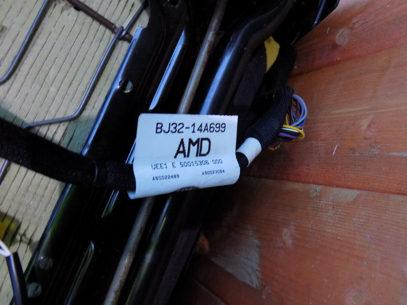 RANGE ROVER EVOQUE GENUINE FRONT SEAT LEATHER RIGHT DRIVER SIDE