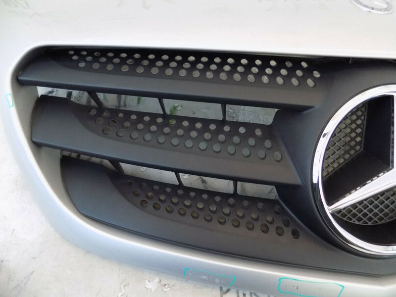MERCEDES CITAN 2013-ON FRONT BUMPER GRILL EMBLEM IN SILVER A4158880023