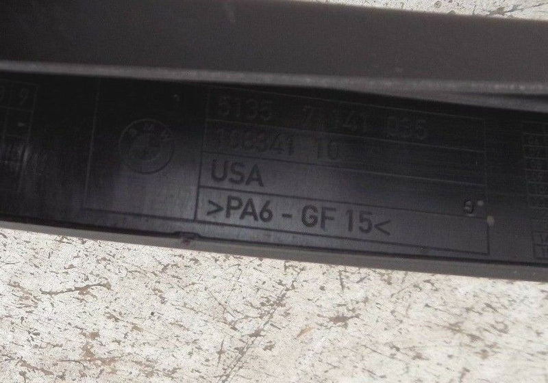 BMW X5 E70 M SPORT WINDOW DOOR FRAME PLASTIC COVER LEFT REAR 51357141035 (S27-16