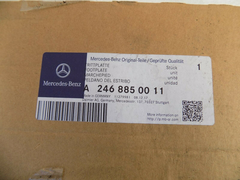 MERCEDES B CLASS 2012-2016 W246 REAR BUMPER TOP CHROME COVER TRIM *NEW* /B07-30