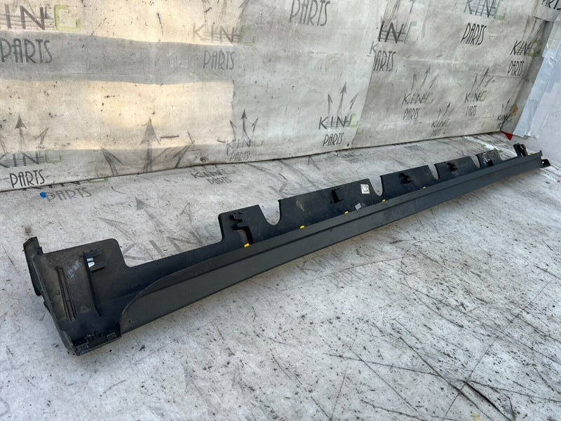 HYUNDAI KONA 2016-20 RIGHT SIDE SKIRT SILL COVER 87752-J9500 GENUINE