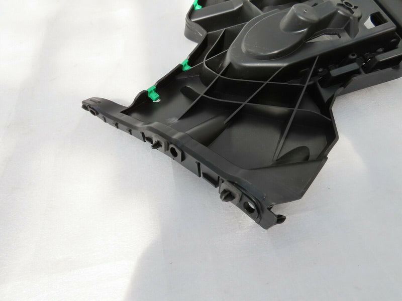 VOLVO V40 D2 2012-2016 Left Passenger Side Rear Bumper Bracket 31395091 /S59-04
