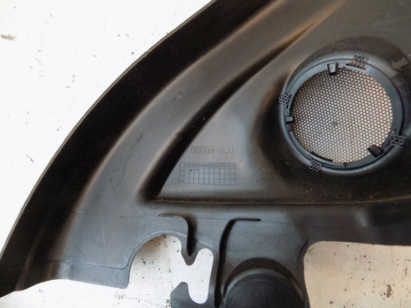 RANGE ROVER  EVOQUE 2011-2019 FRONT LEFT DOOR INTERNAL SURROUND BJ3220905A