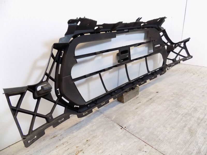 FORD TRANSIT 2013 2014 2015 2016 2017 GRILL BRACKET CENTRE RADIATOR GRILLE A4372