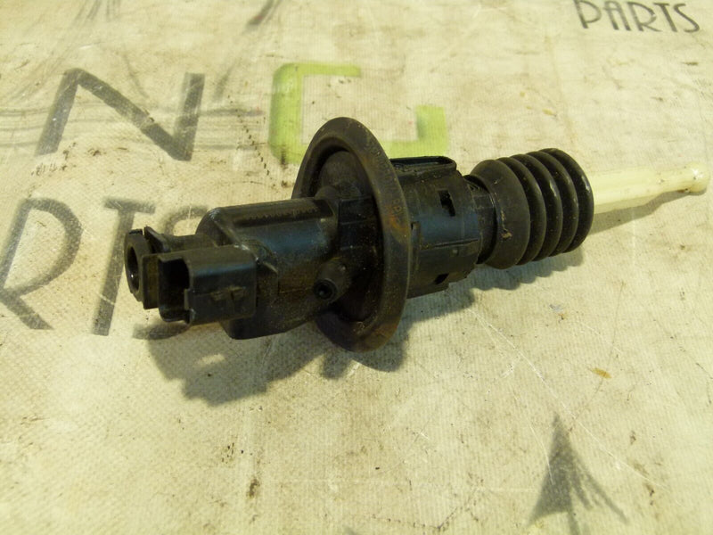 PEUGEOT 308 SW 2017-2021 CLUTCH MASTER CYLINDER GENUINE 9809426080