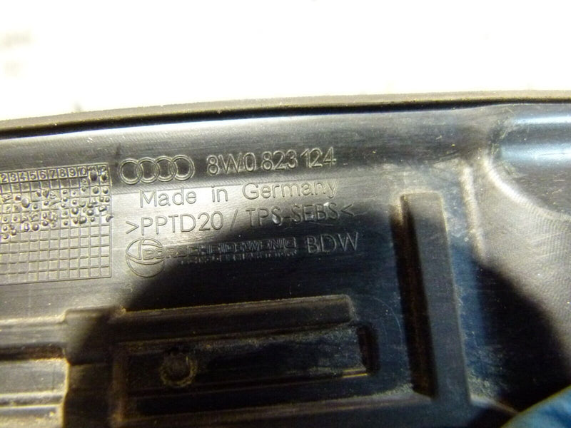 AUDI A4 S4 8W B9 2016-ON BONNET PROTECTION CENTER COVER MOULDING 8W0823124