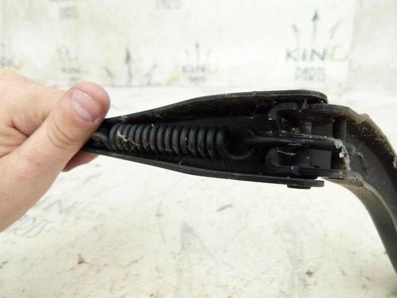 BMW F30 F31 2012-2015 FRONT WINDSCREEN RIGHT SIDE WIPER ARM GENUINE 7260482 #