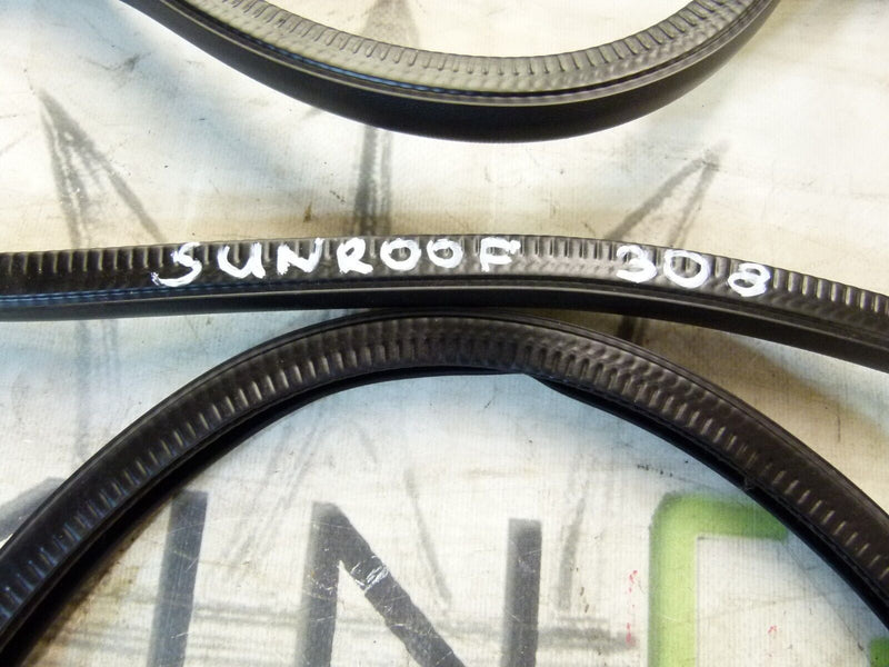 PEUGEOT 308 SW ESTATE 2017-21 SUNROOF RUBBER SEAL GENUINE