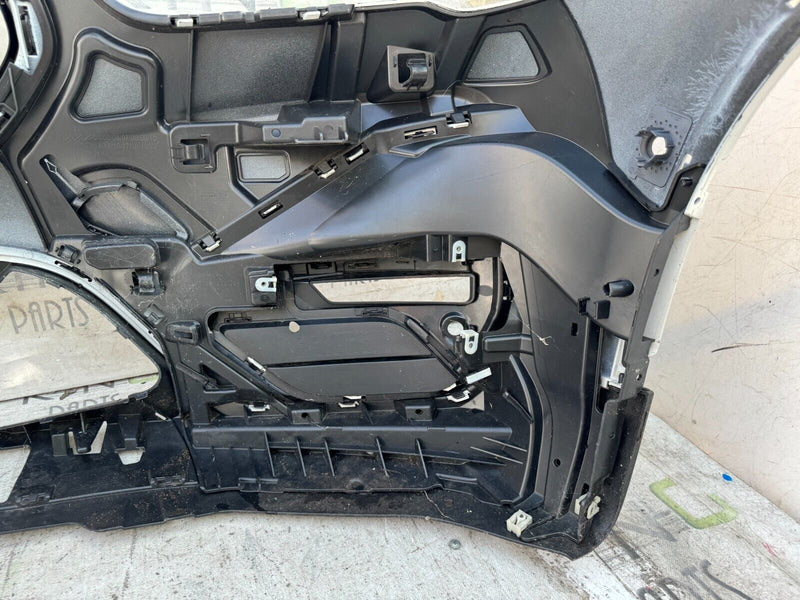 BMW X1 F48 xLINE FACELIFT 2020-ON FRONT BUMPER & *NEW TOP GRILL 6x PDC