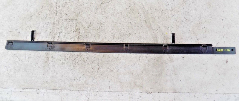 VOLVO XC60 2010-2016 Exterior-Rocker Panel Molding Trim Right 31253163 (S25-16)