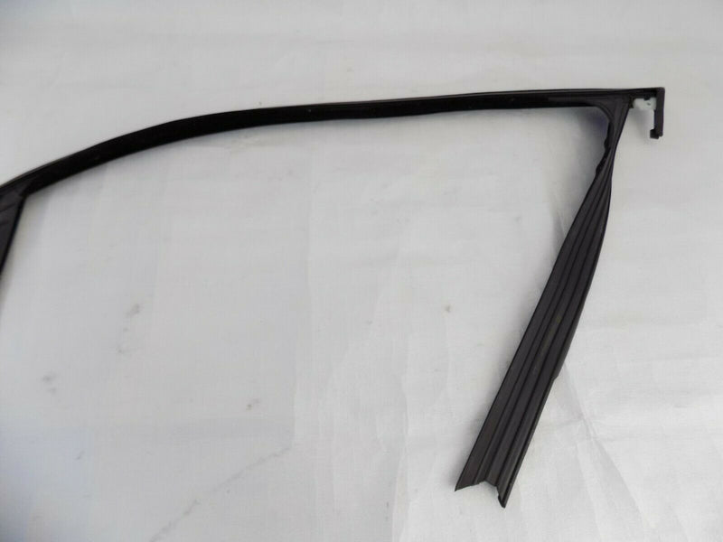 VAUXHALL ASTRA K 15-ON FRONT DRIVER RIGHT QUARTER WINDOW GLASS 565740102 /B02-89