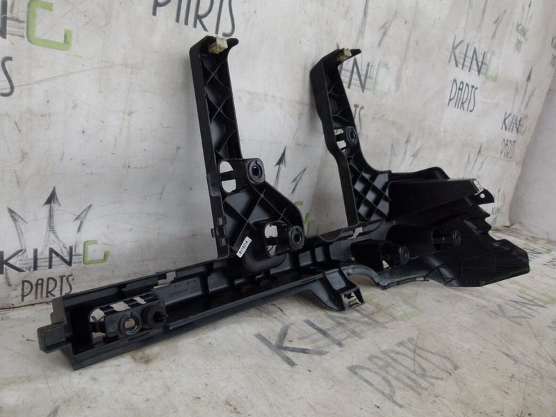 MNI COOPER F55 2014-2018 REAR BUMPER RIGHT CORNER BRACKET GENUINE 7318756
