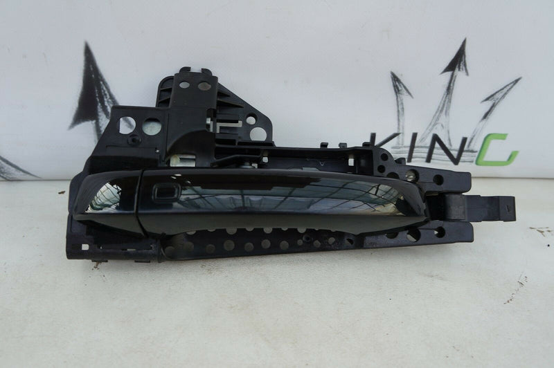 AUDI A6 (C7/4G) 2012-ON REAR LEFT DOOR EXTERIOR HANDLE WITH BRACKET BLACK