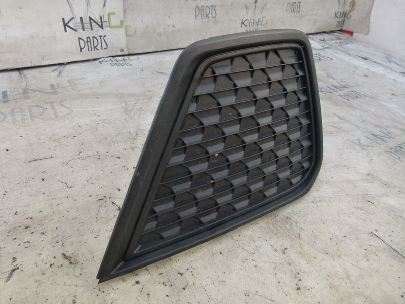 AUDI A1 GB SPORTBACK 2018-ON LEFT FOG LIGHT GRILLE GENUINE 82A807681